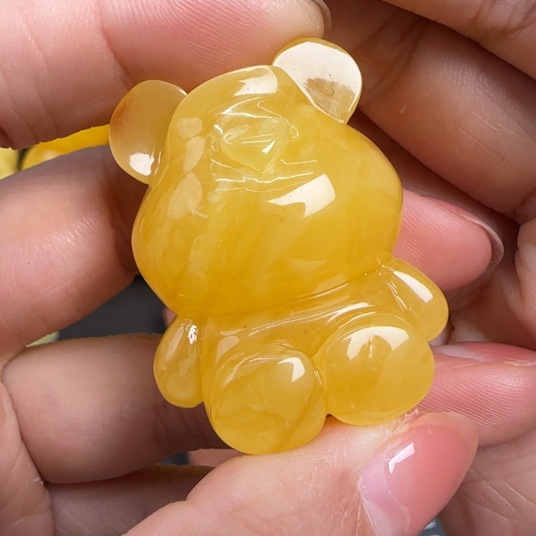 蜜蜡未镶嵌珠宝奇石