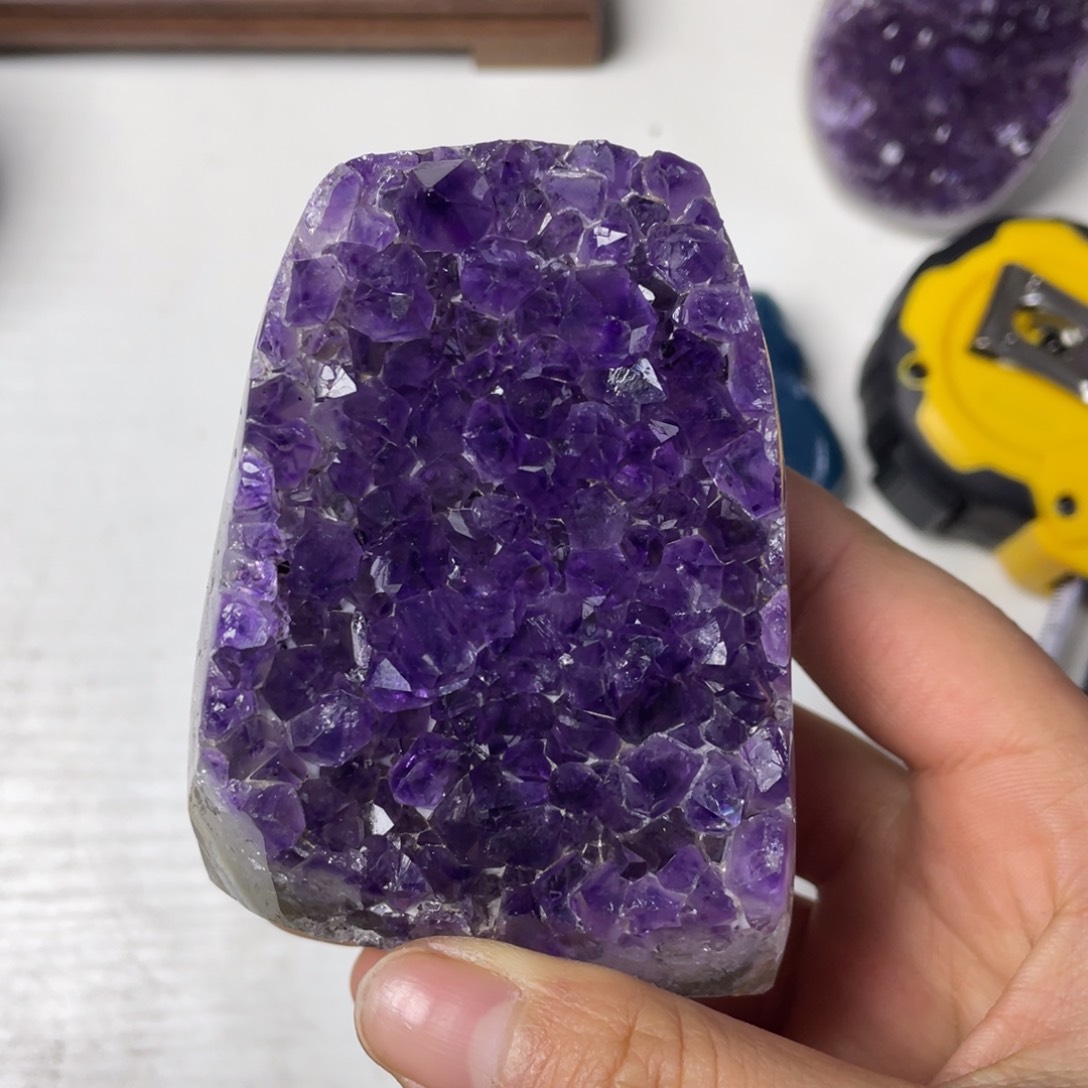 紫晶大型摆件（非配饰）未镶嵌