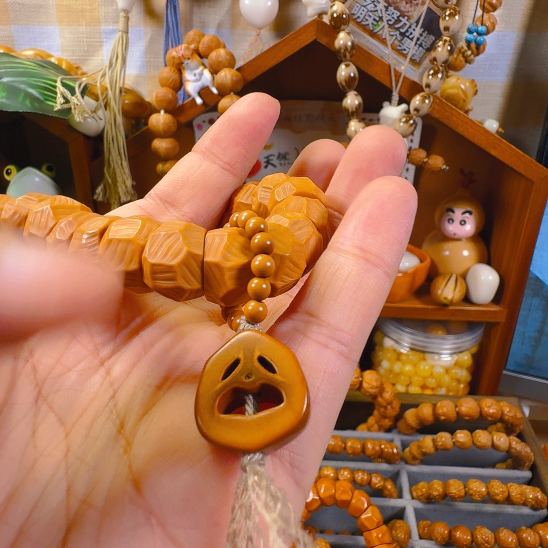 猴头核桃吊坠嗨****呀跑环