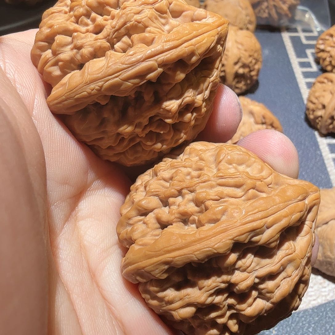 文玩核桃把件虎头王