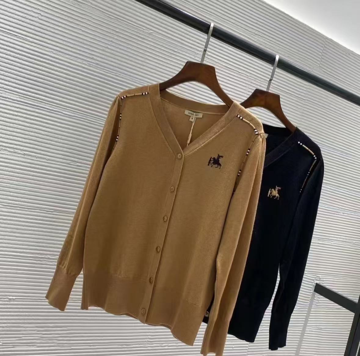 0264-单排扣长袖洋气针织衫