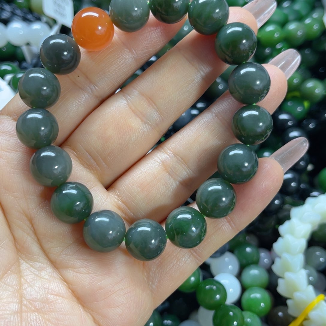 未镶嵌手链和田玉