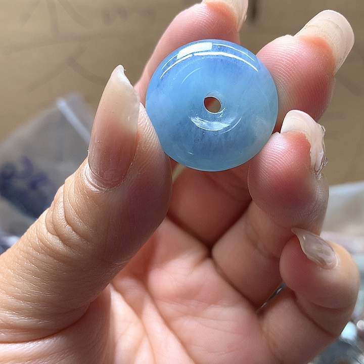 水晶水晶吊坠未镶嵌