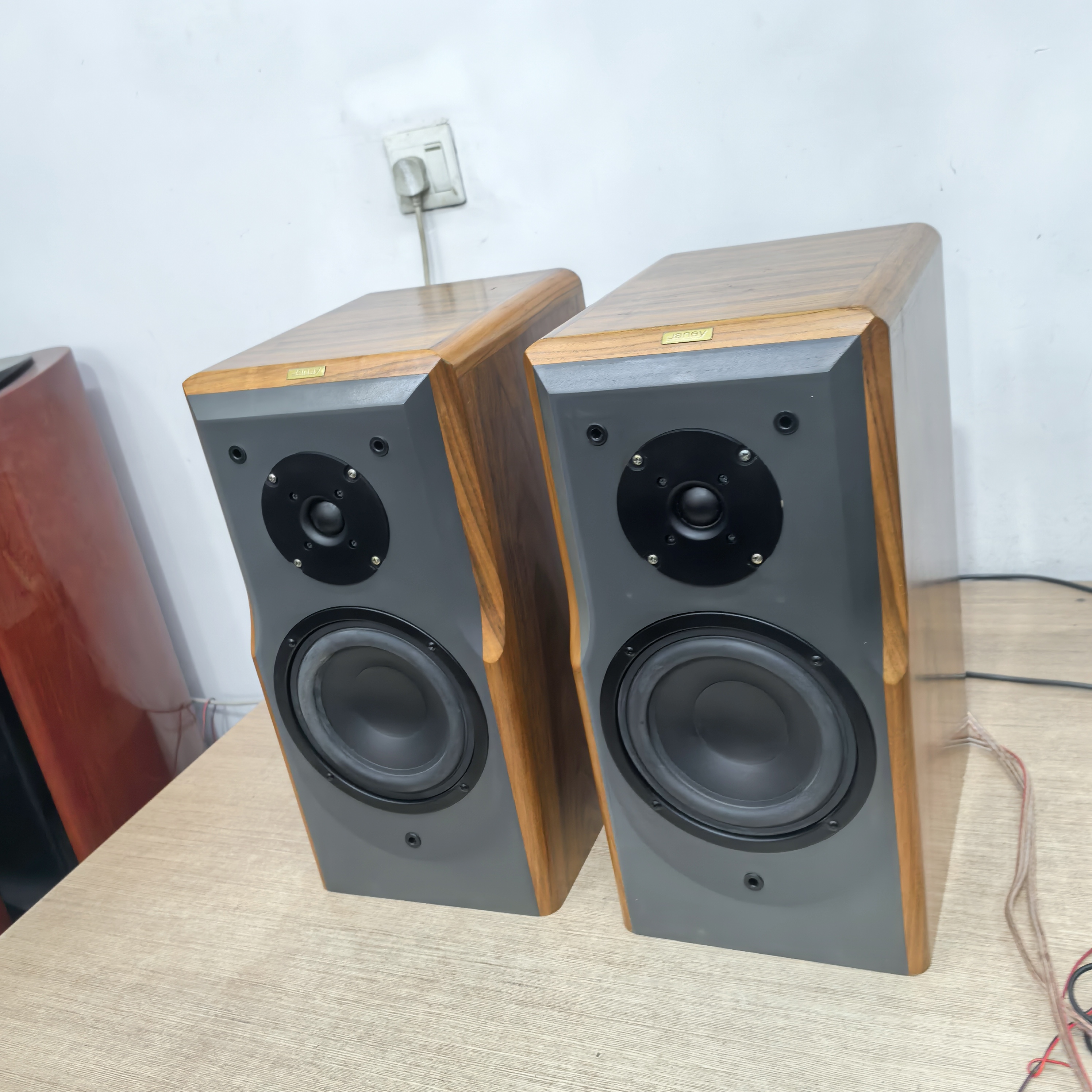 9新  ZN音箱，无源音箱，邮费自理