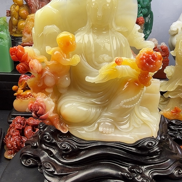 晴****寿山石观音摆件寿山石