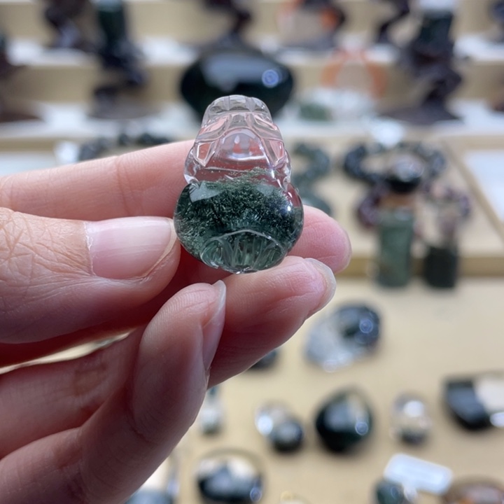 未镶嵌颈饰水晶绿幽灵吊坠