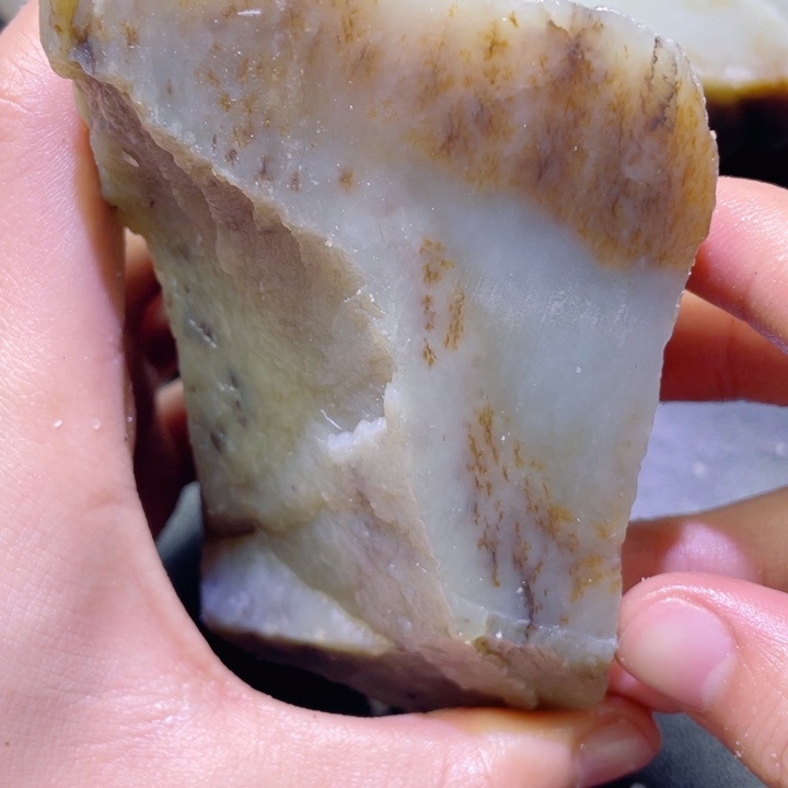 和田玉未镶嵌珠宝半成品