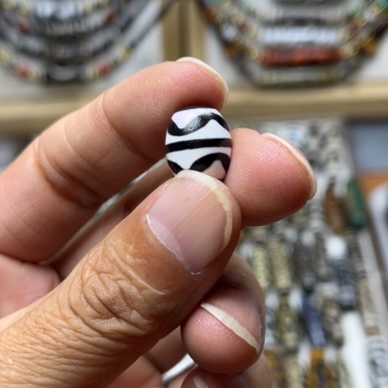 观***雾玛瑙/玉髓未镶嵌颈饰