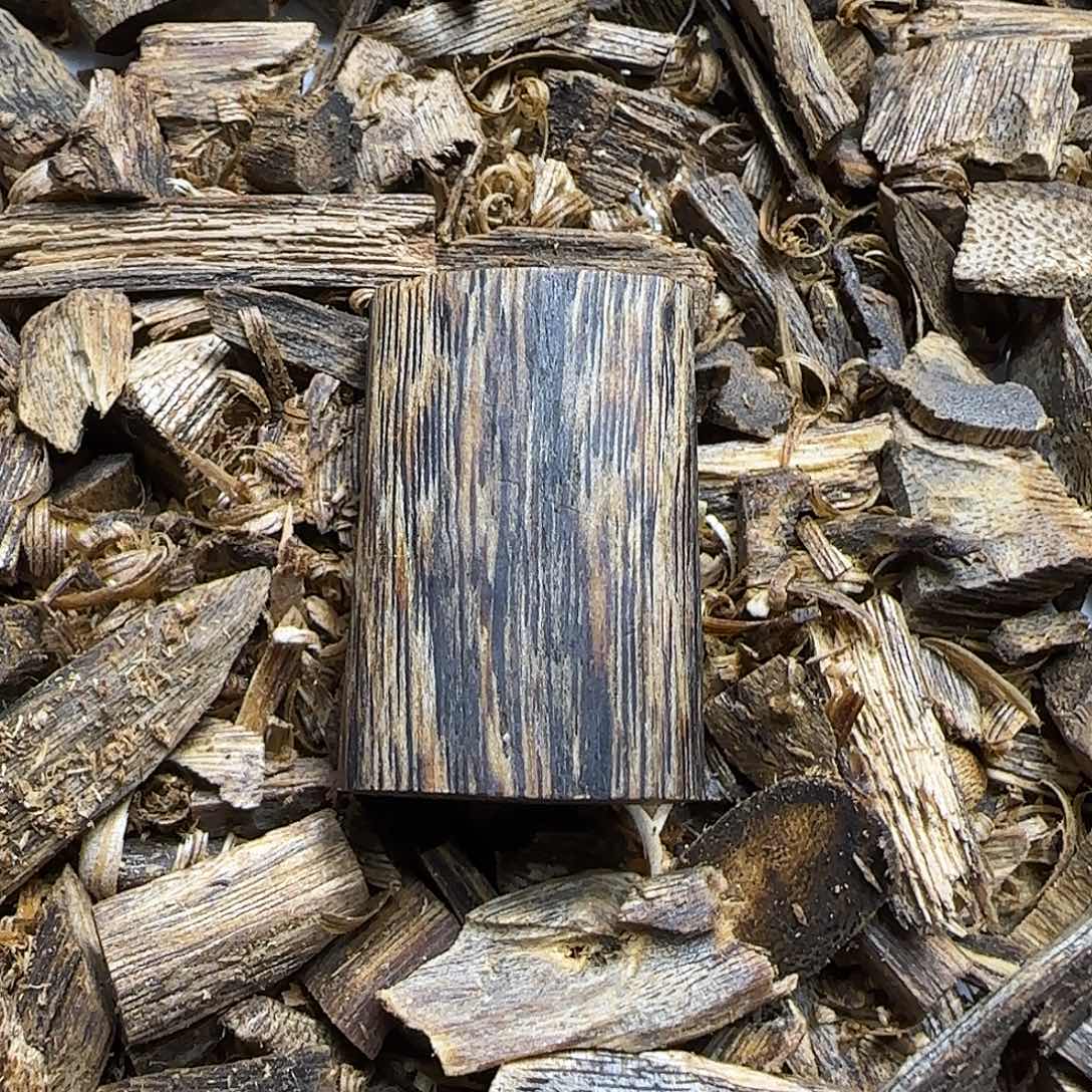 沉香碎屑沉香原汁原味