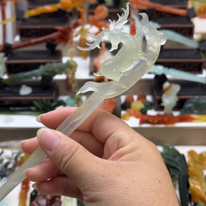 蛇纹石玉未镶嵌岫玉发簪