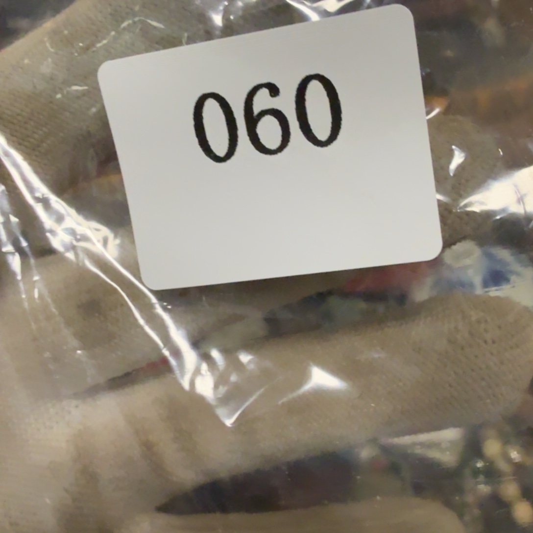 逍***遥我也不知道我为什么要这样