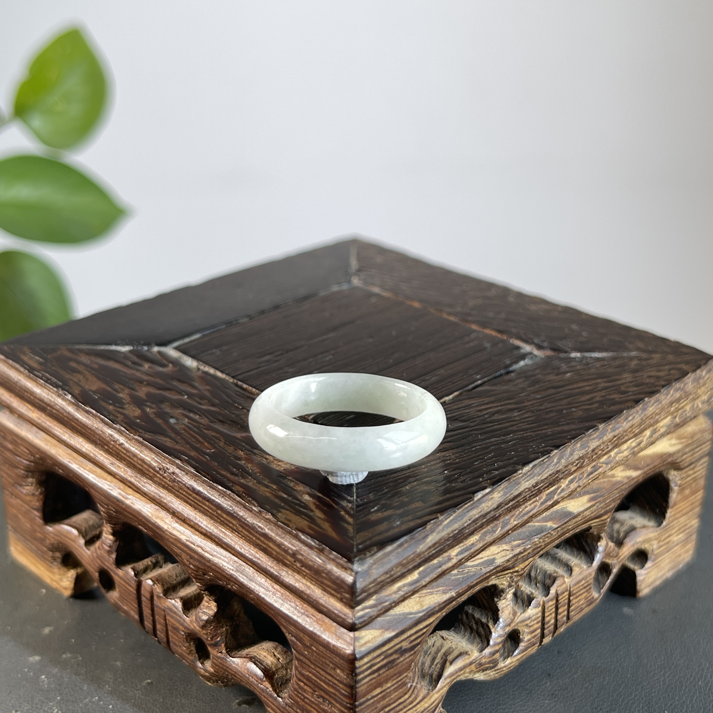 JSB30-01 天然缅甸A货翡翠  翡翠戒圈20#