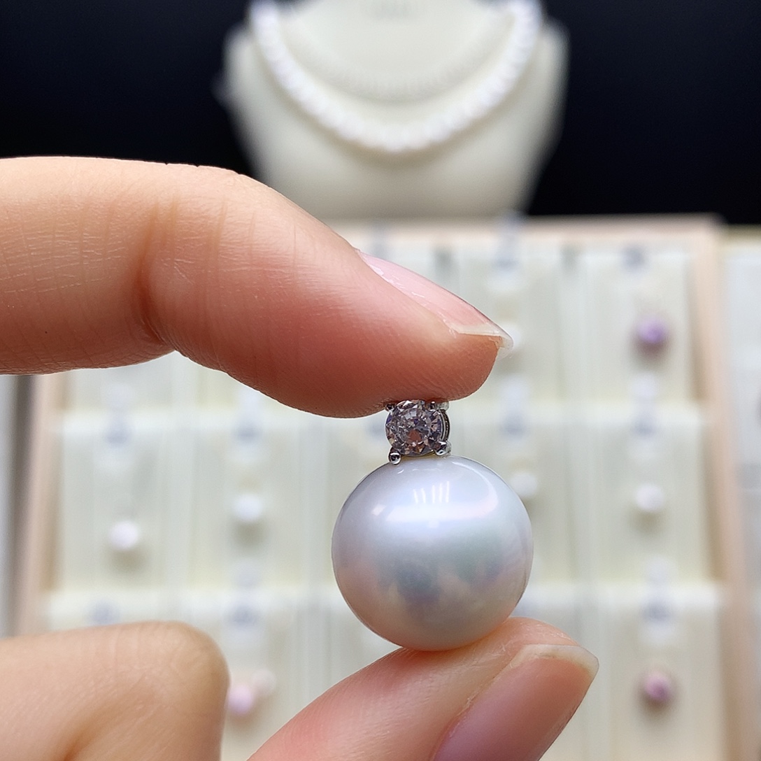 颈饰淡水珍珠未镶嵌