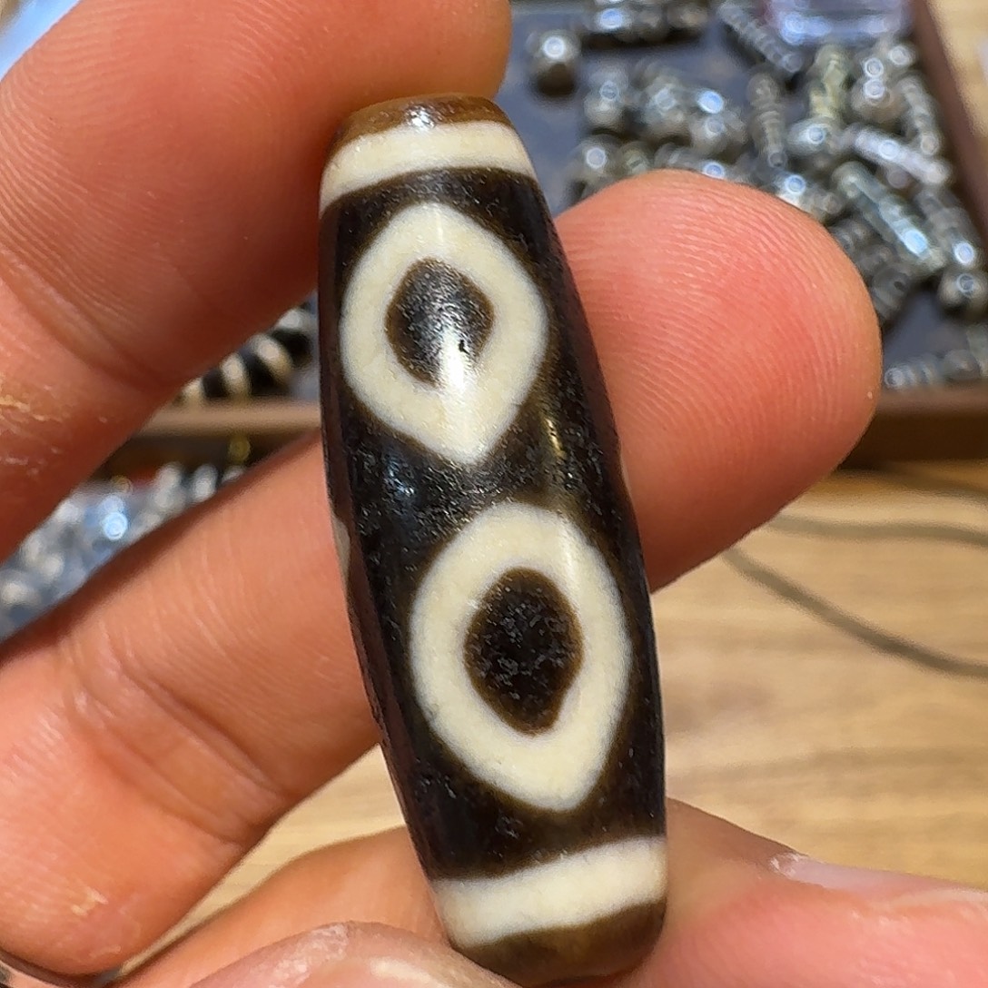 上肯老超佛三眼珠子