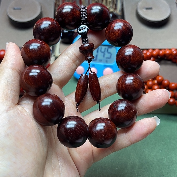 时***雨木小叶紫檀手工艺