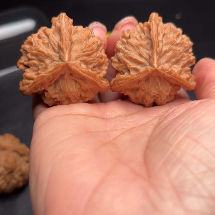 桃核吊坠43盘山三棱