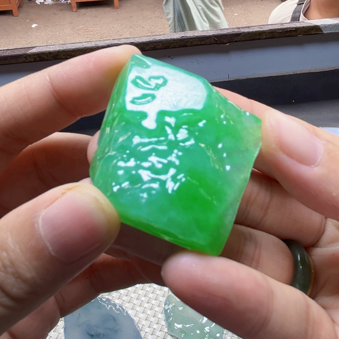 定制翡翠未镶嵌翡翠首饰