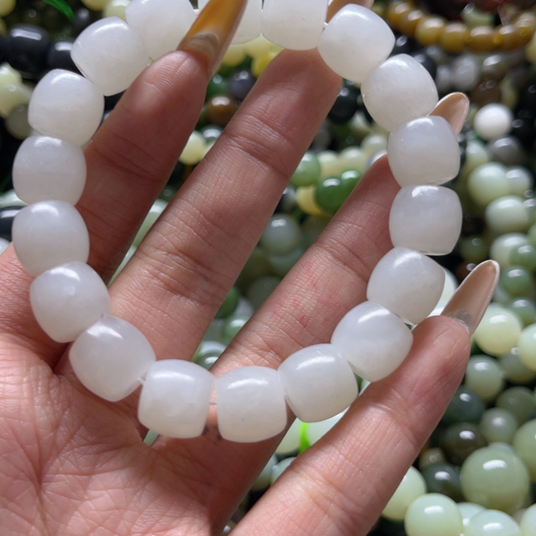 和田玉手链未镶嵌