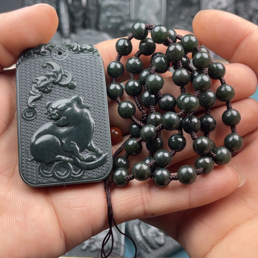 和田玉颈饰未镶嵌萬*