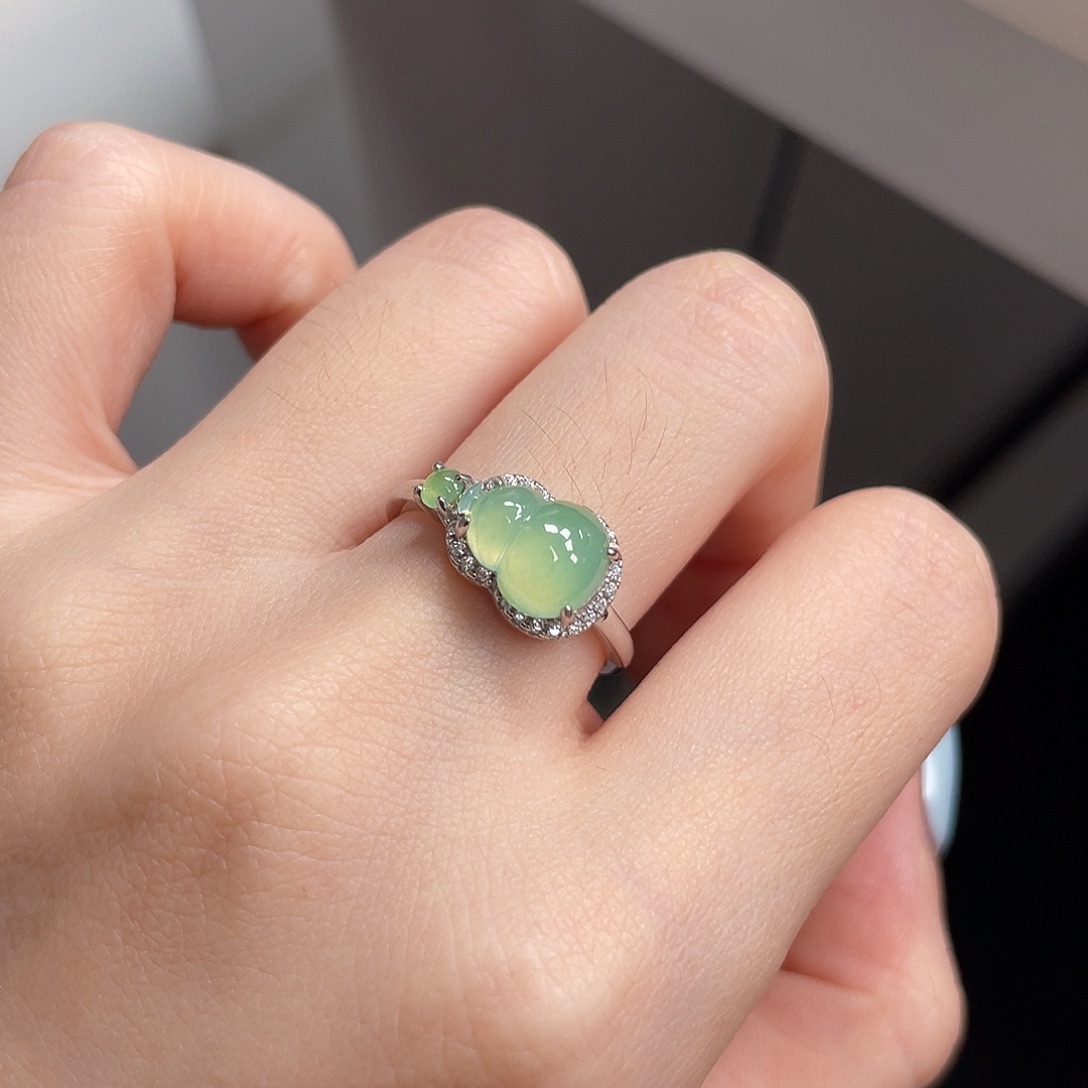 ᴀ***ɴ银S925镶嵌戒指翡翠