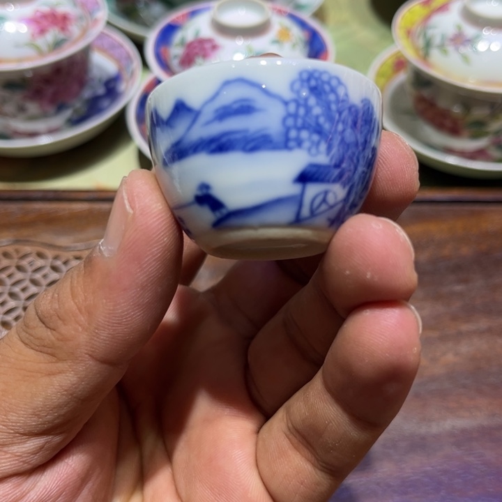  纯手绘精品盖碗杯