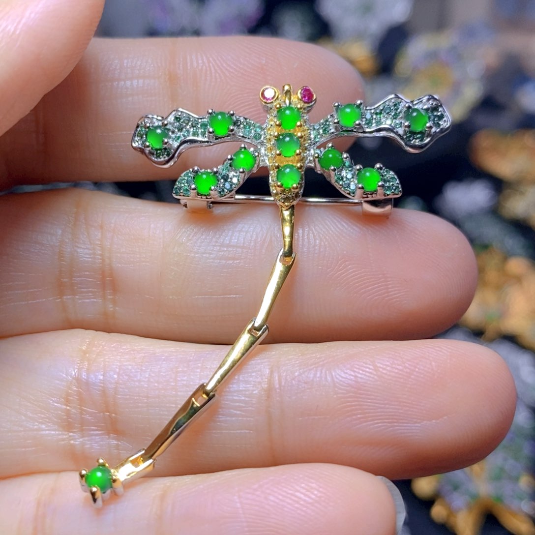 翡翠耳钉银S925镶嵌天然翡翠