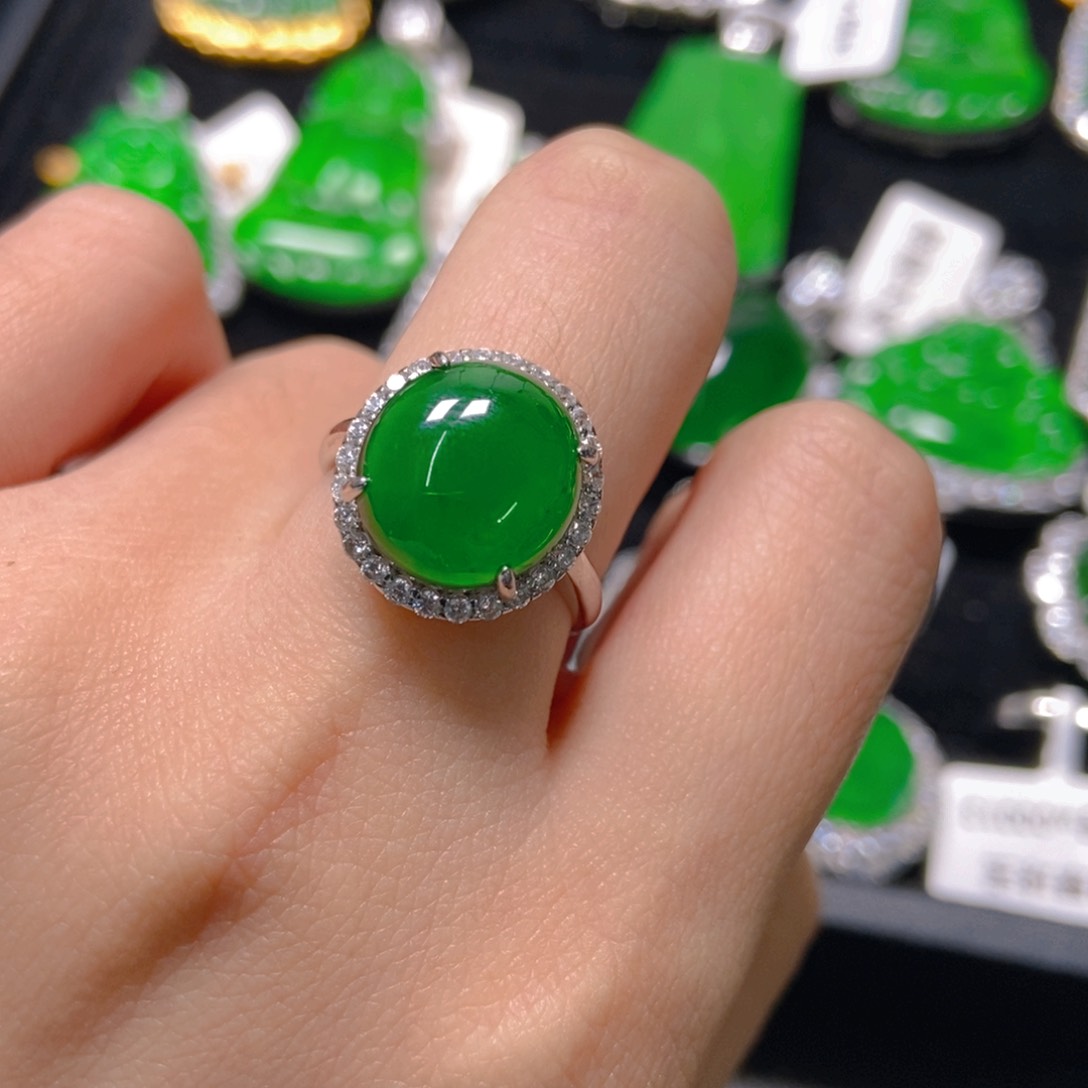 翡翠吊坠(不含链)未镶嵌