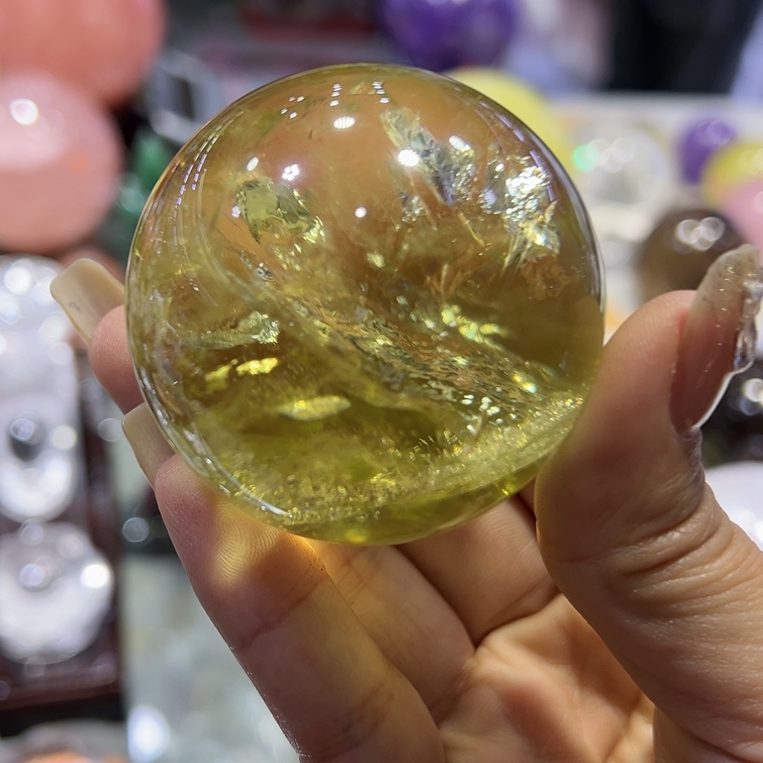 水晶水晶球摆件未镶嵌