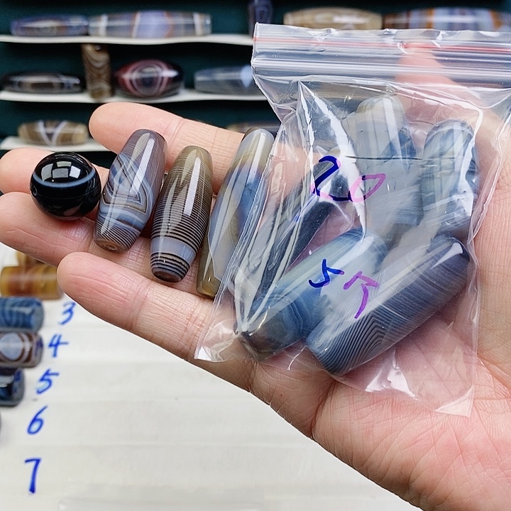 墨***竹玛瑙/玉髓未镶嵌颈饰送一