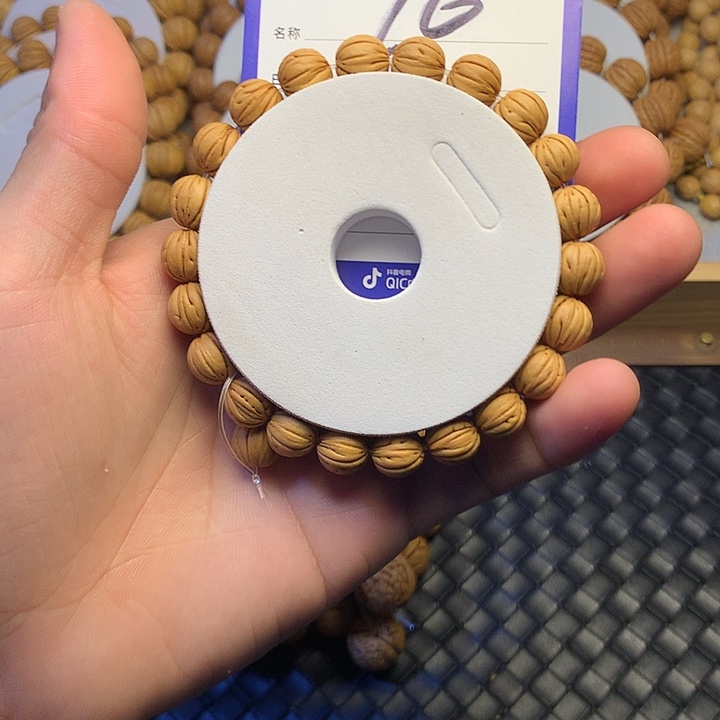 萌****桃核吊坠76个哥哥哈哈哈