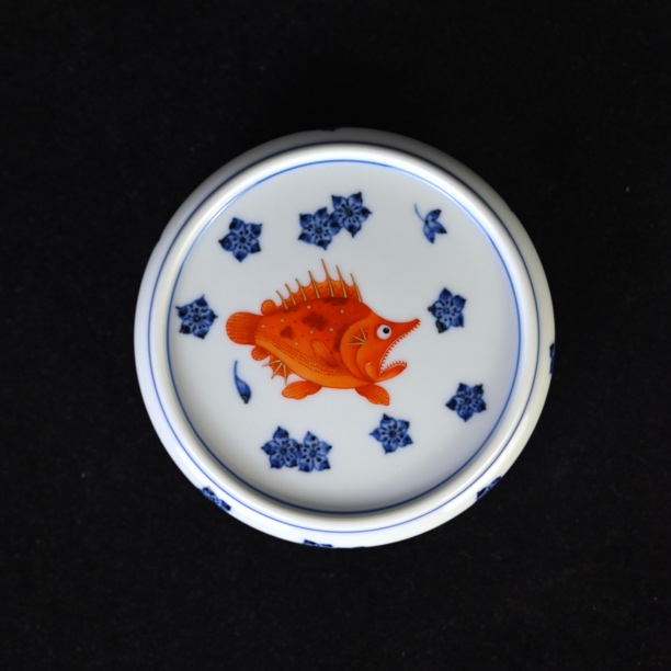 雯华堂 景德镇仿明青花矾红桃花鳜鱼空心盖置 杯托  直径8.5cm