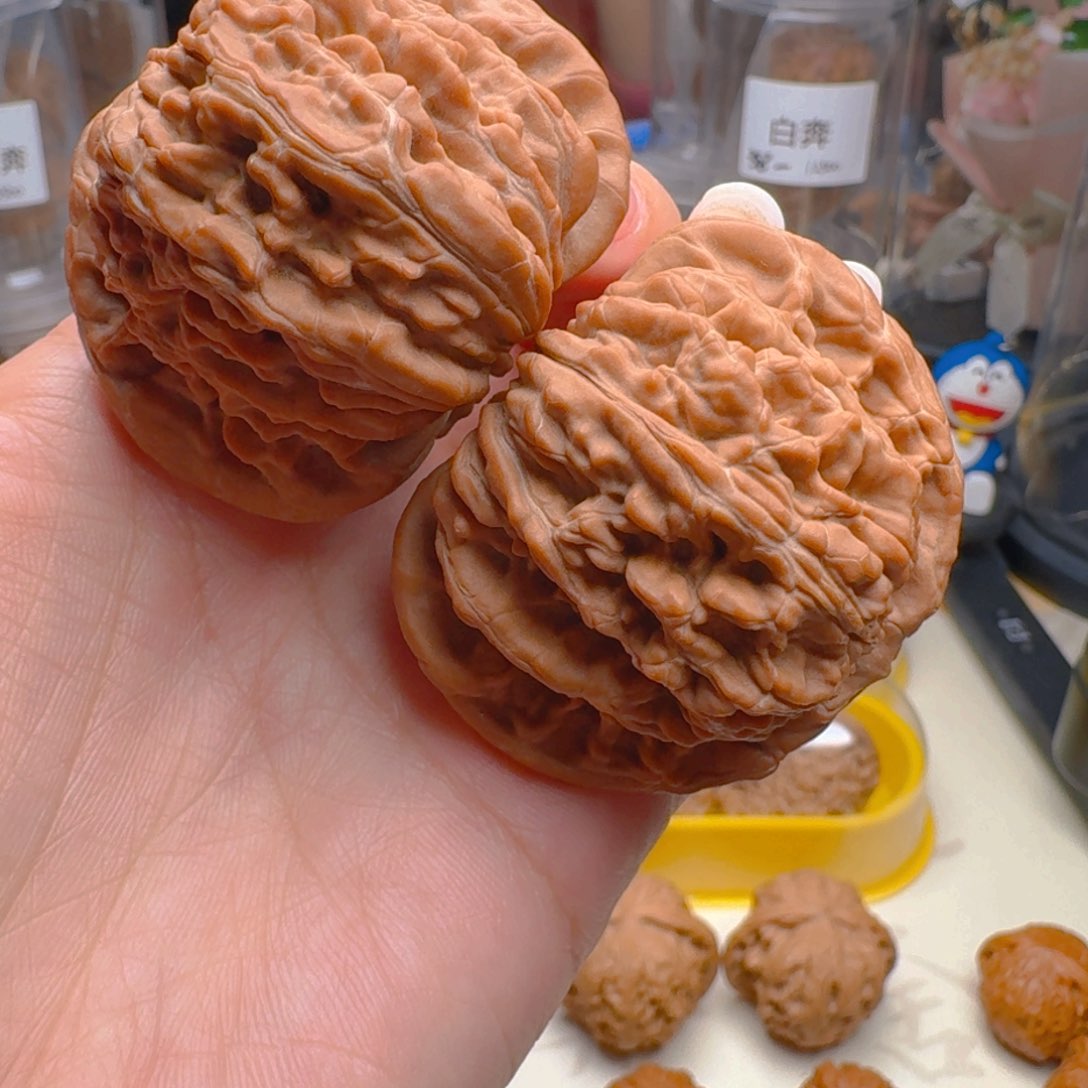 核桃把件49尺寸四座楼