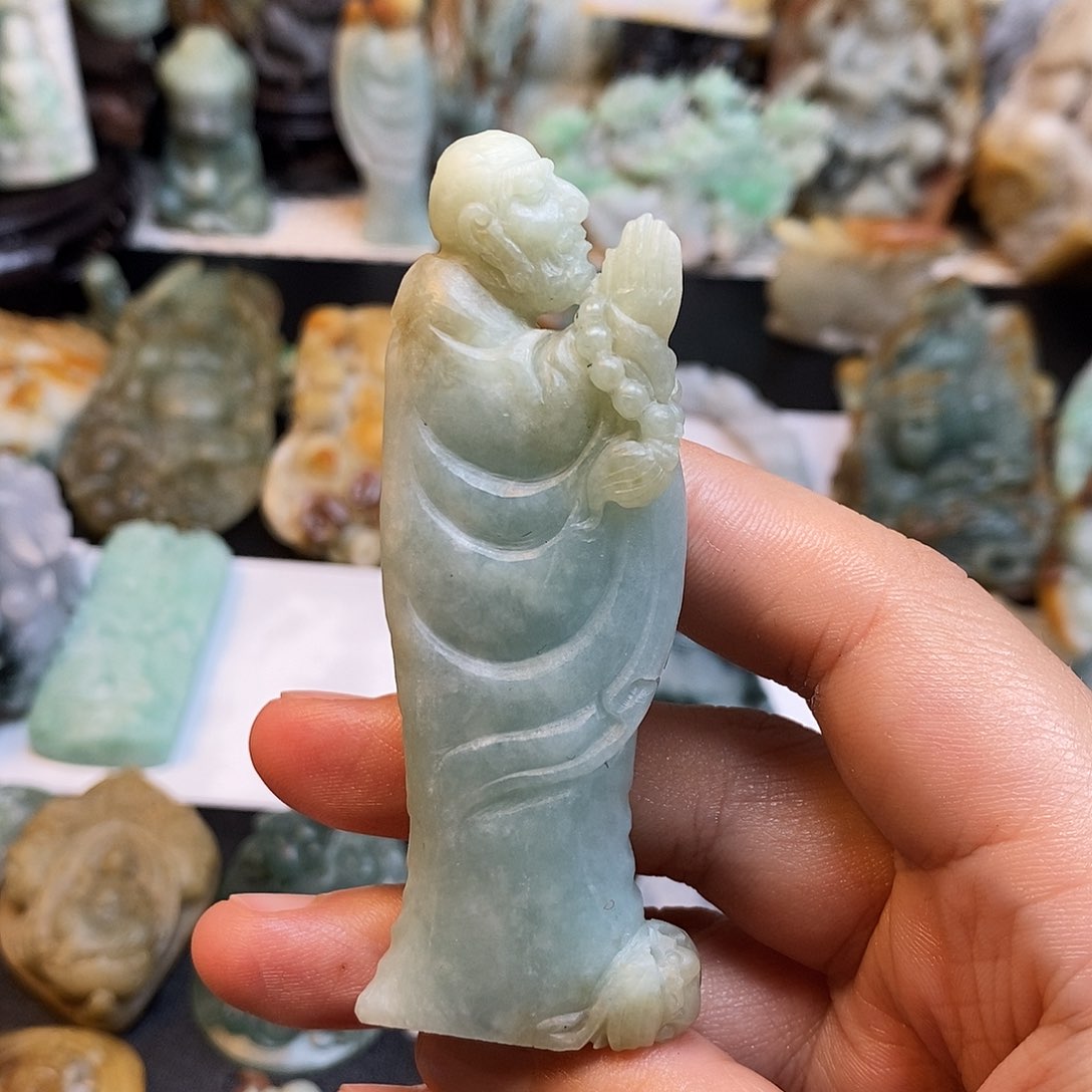 定制翡翠未镶嵌特色23