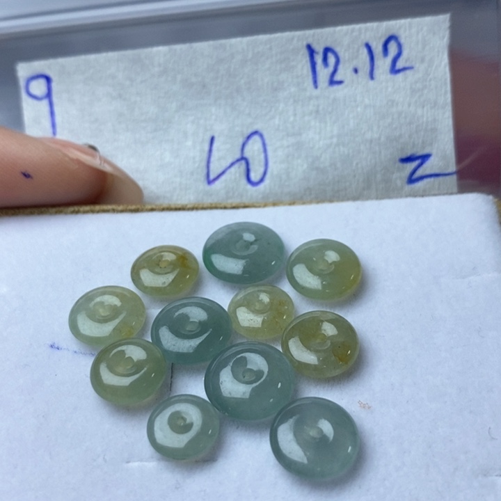 定制翡翠未镶嵌不退