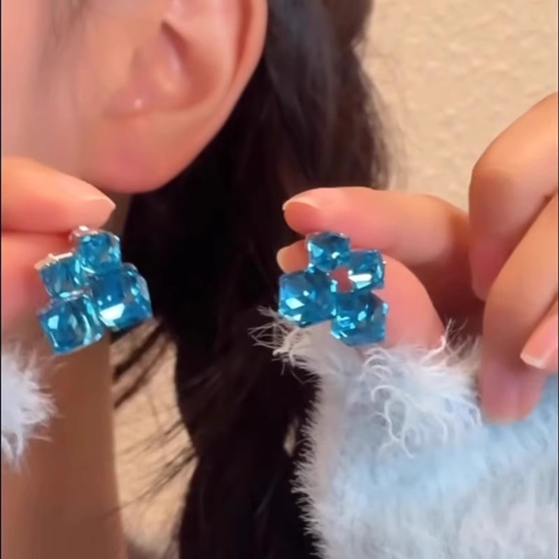 铜合金耳饰 旖旎冰萃蓝~爆闪法式方糖耳环 小众超仙气质耳钉