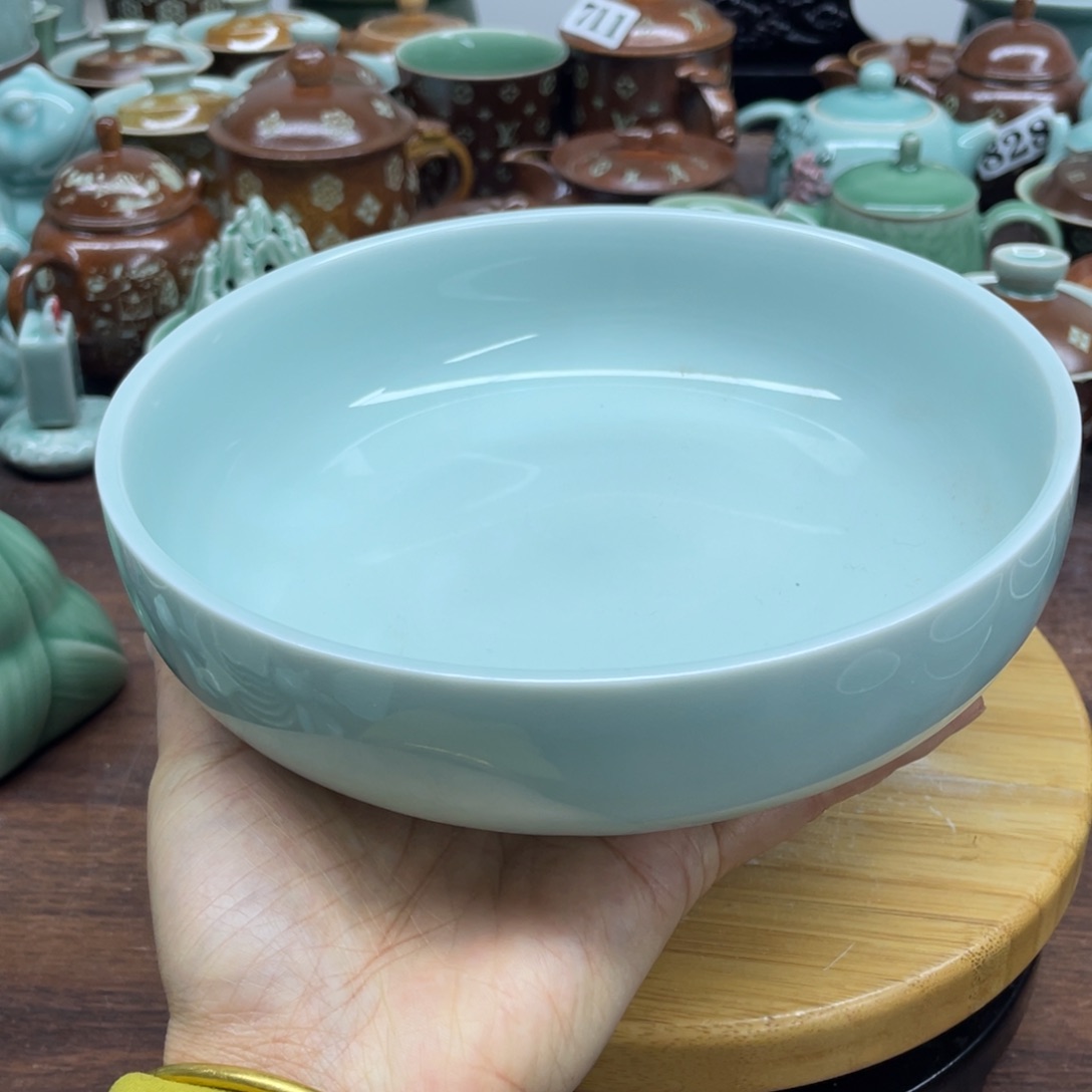微瑕特价18.2*5.5厘米青瓷