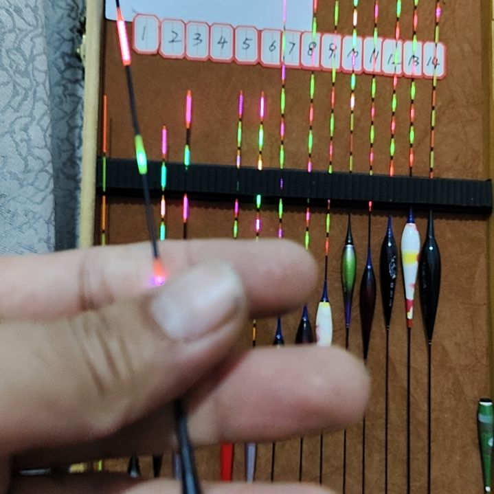 晒***！茅草425的不变色3.5克滑漂1支DWⅡ-3