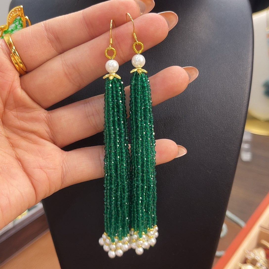 翡翠未镶嵌耳饰炸