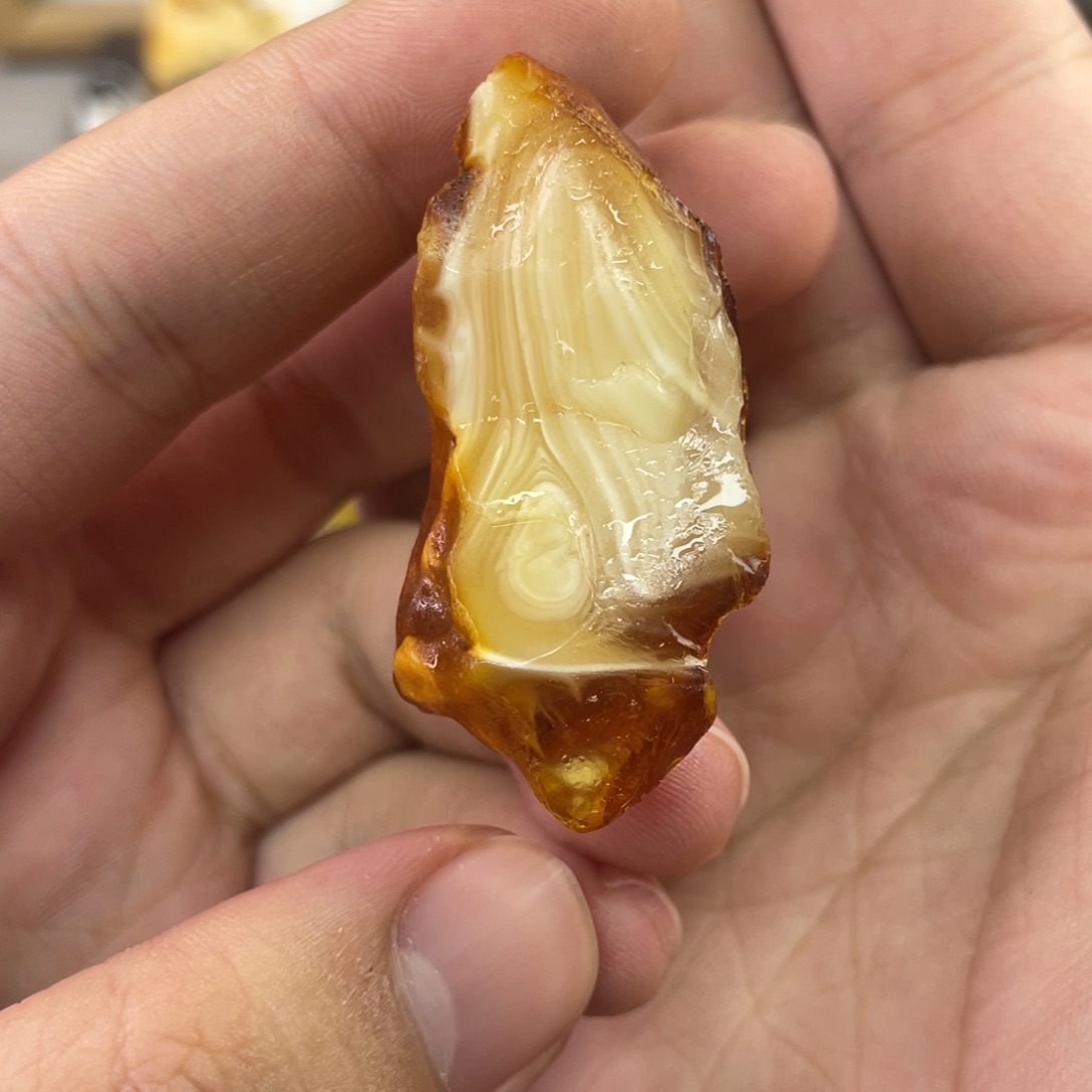 定制琥珀未镶嵌天然琥珀