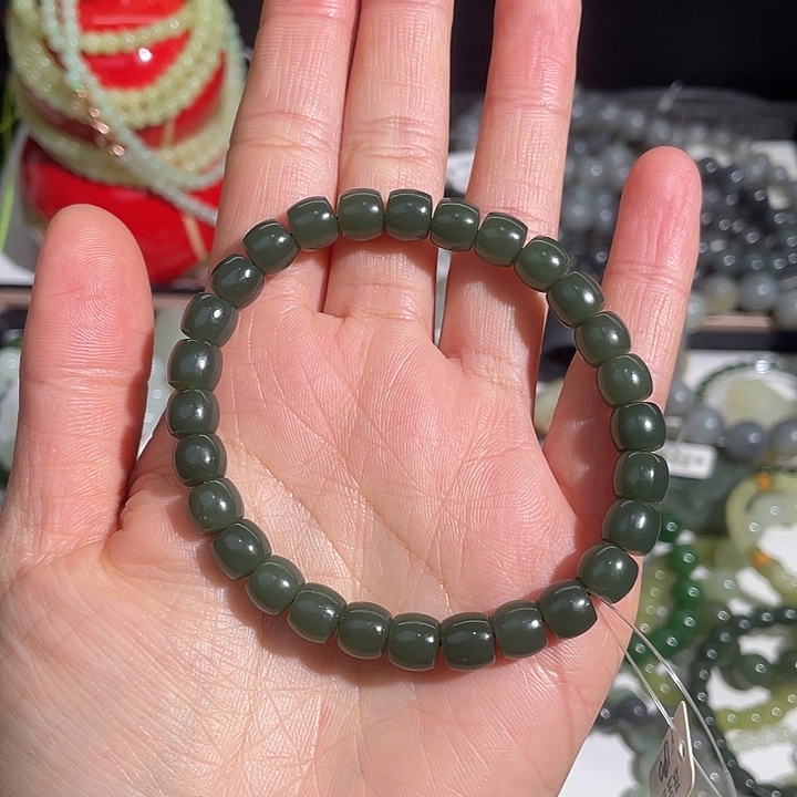 和田玉（糖玉）未镶嵌手链和田玉且末直切湖水绿卡8mm