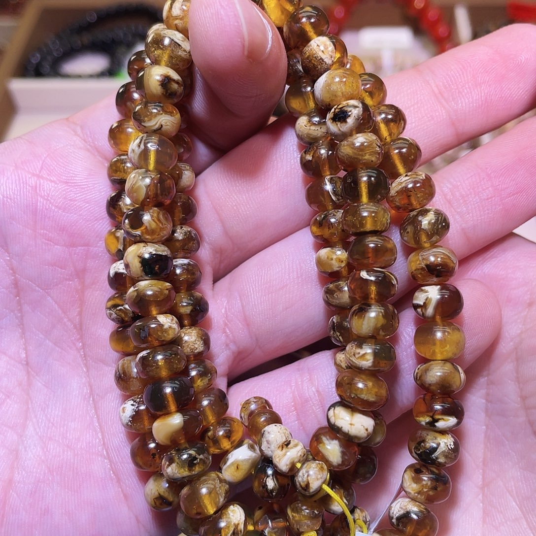 琥珀未镶嵌裸石8+抚顺琥珀溶洞108