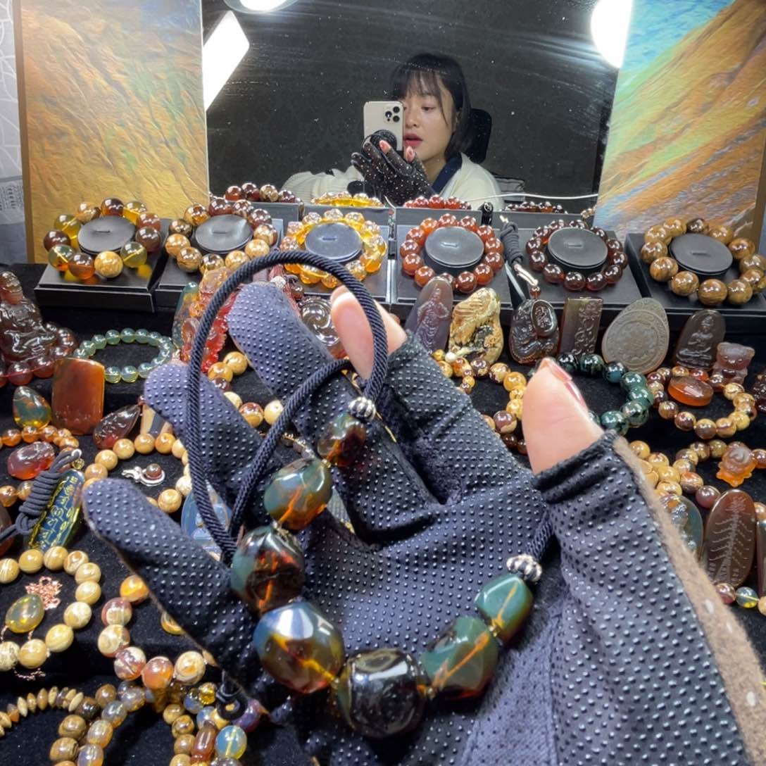 琥珀手链未镶嵌蓝血