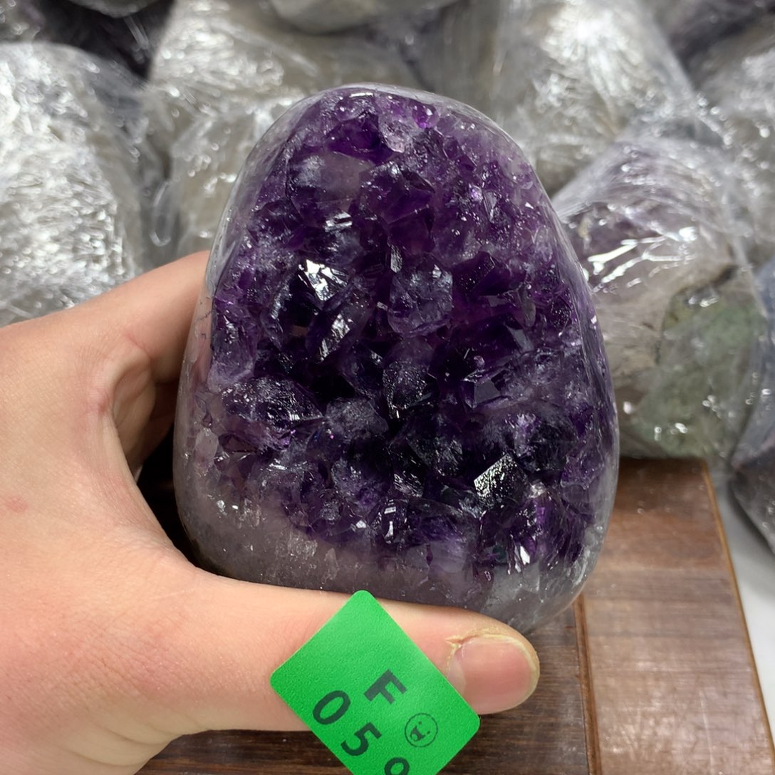 紫晶大型摆件（非配饰）未镶嵌