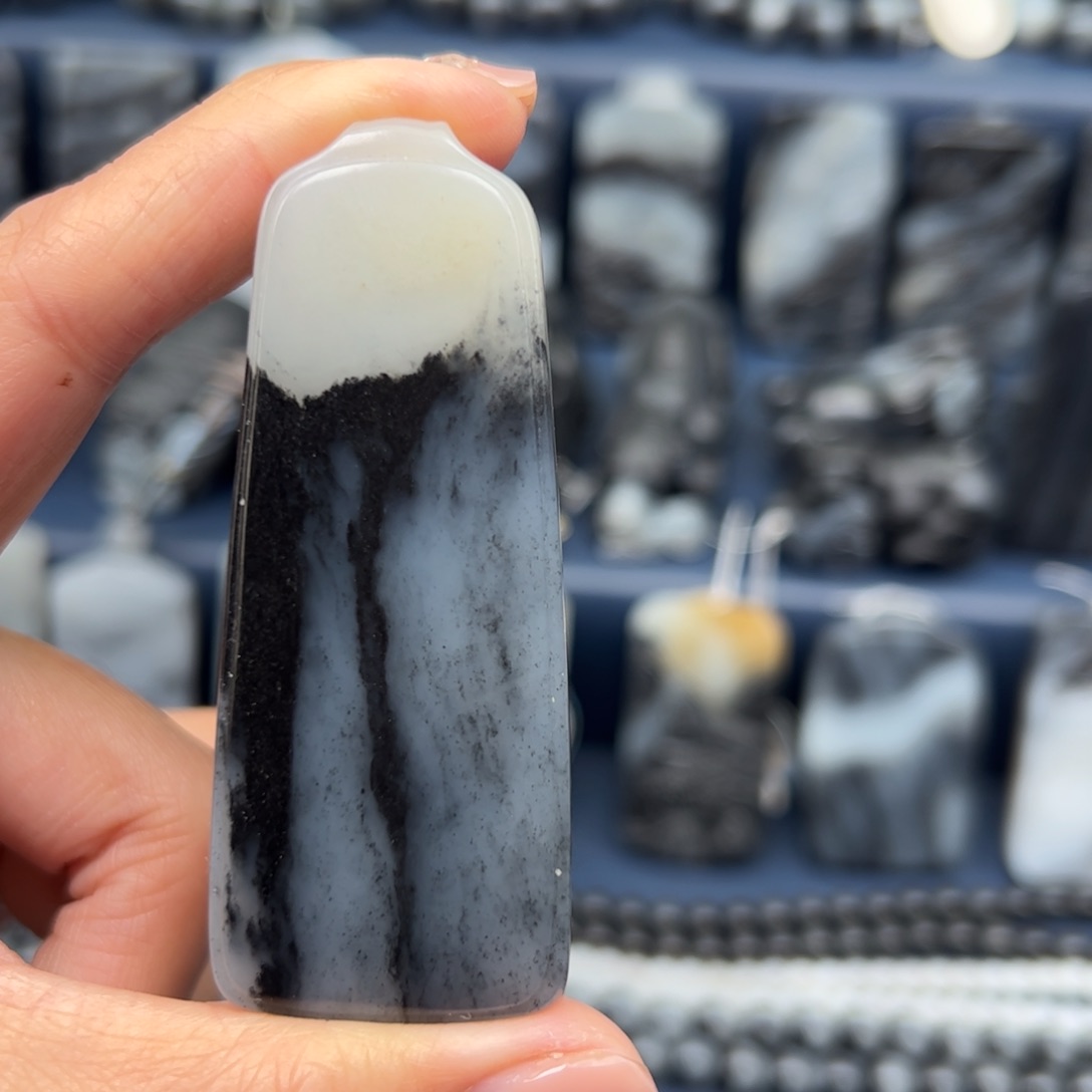 和田玉挂件未镶嵌(****）