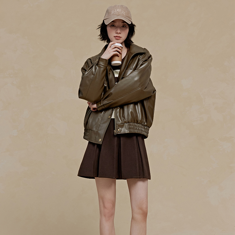 【银泰百货OH】pit复古高级感宽松外套女冬气质上衣外套109D440874