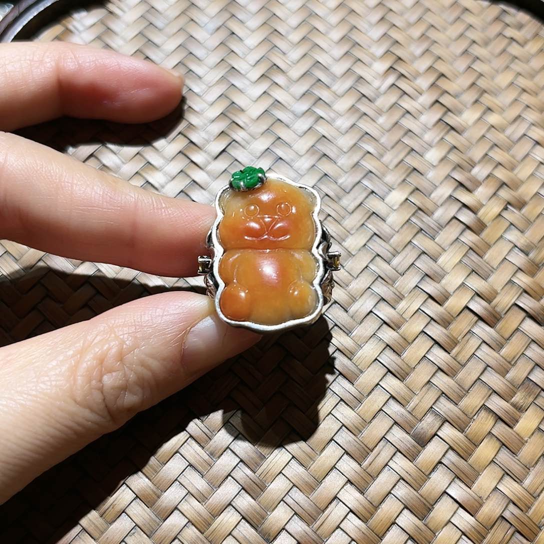 翡翠戒指银S925镶嵌个性十足时尚