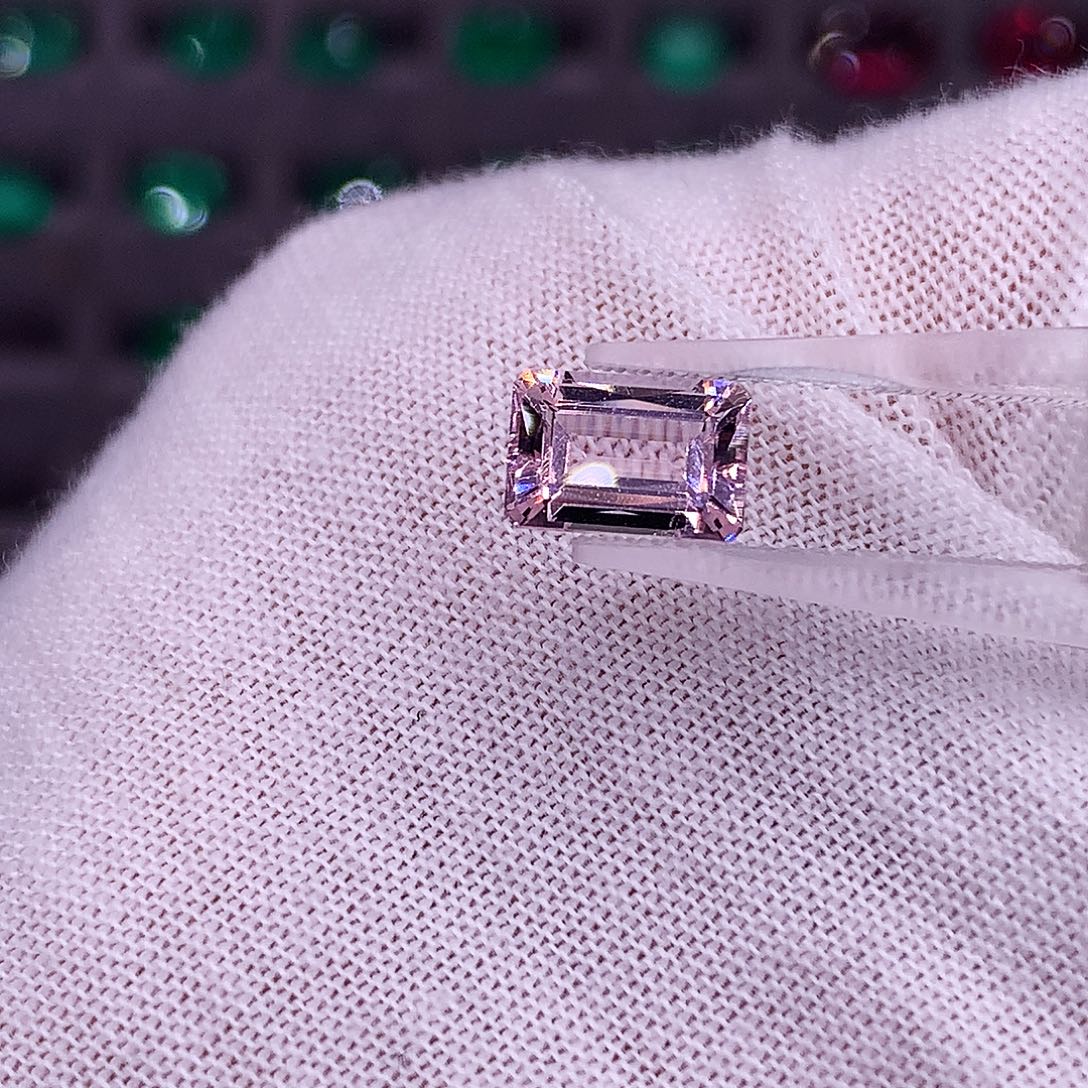 绿柱石（摩根石）裸石9988898888