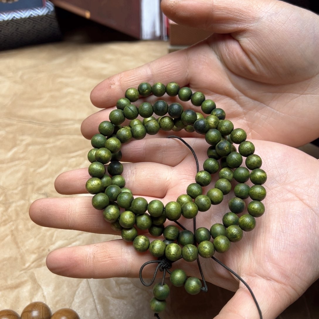 大叶紫檀（黑酸枝木类）