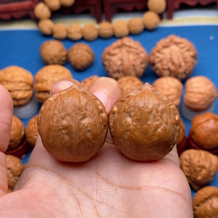 文玩核桃把件大枣