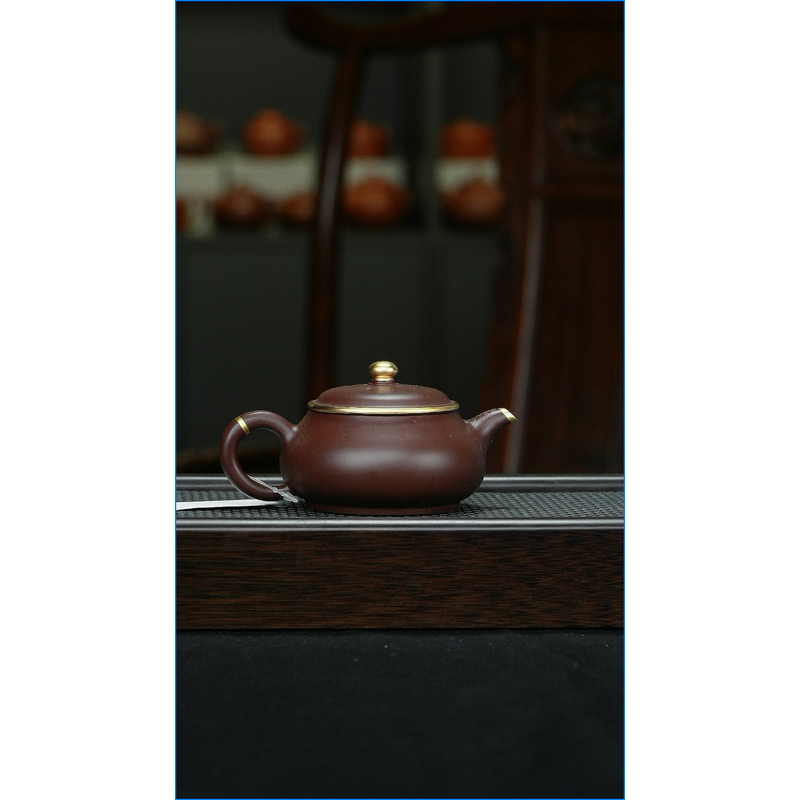 D0824宜兴紫砂明炉壶160cc